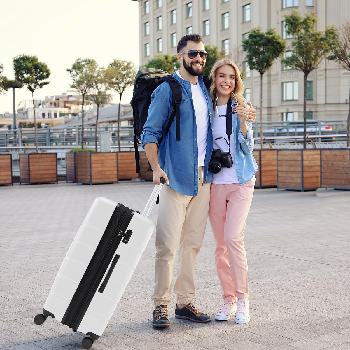 20 Inch Carry On Luggage with Spinner Wheels Q62081